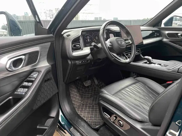 GAC Trumpchi GS8 — Фото автомобиля 18