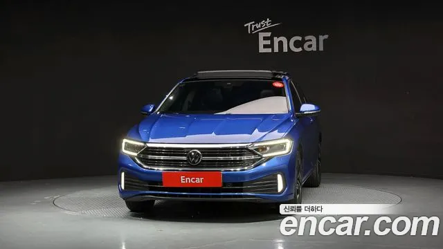 Volkswagen Jetta — Фото автомобиля 3