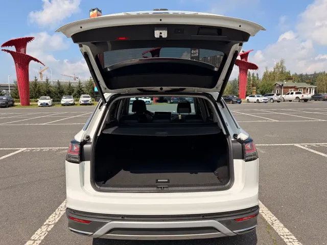 Volkswagen Tayron — Фото автомобиля 16