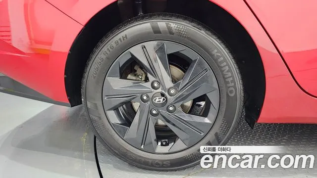 Hyundai AVANTE Avante (CN7) — Фото автомобиля 5