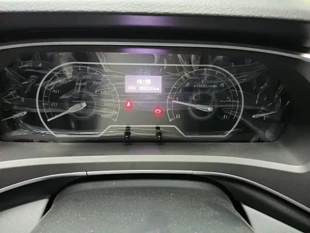 Maxus Xintu V80 — Фото автомобиля 4