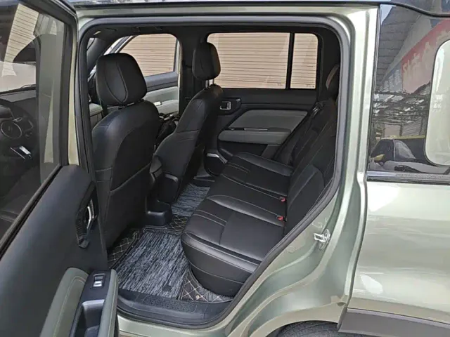 Baojun Yep Plus — Фото автомобиля 16
