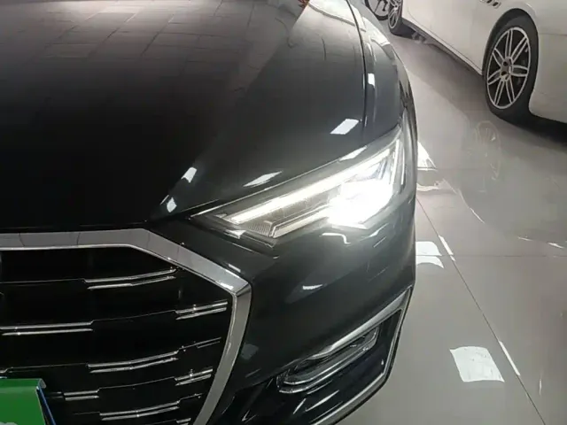 Audi A6L — Фото автомобиля 23