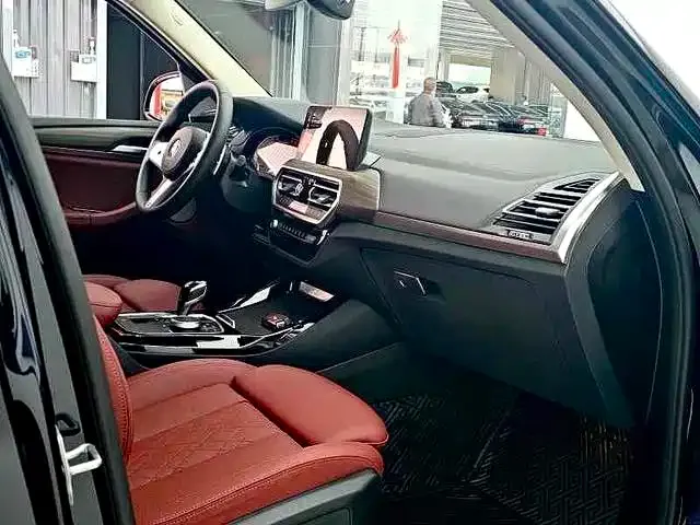 BMW X3 — Фото автомобиля 11