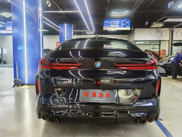 BMW X6 M — Фото автомобиля 5