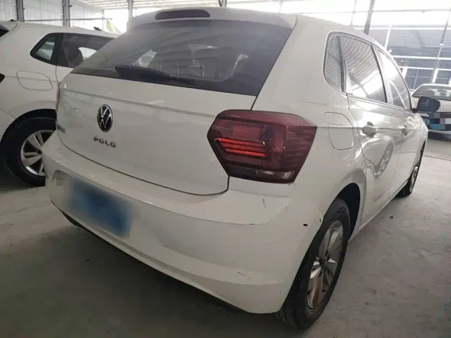 Volkswagen Polo — Фото автомобиля 6