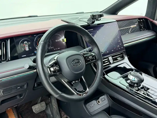GAC Trumpchi M8 — Фото автомобиля 5