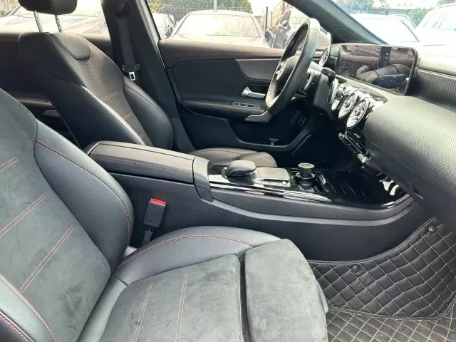 Mercedes-Benz A-Class — Фото автомобиля 15