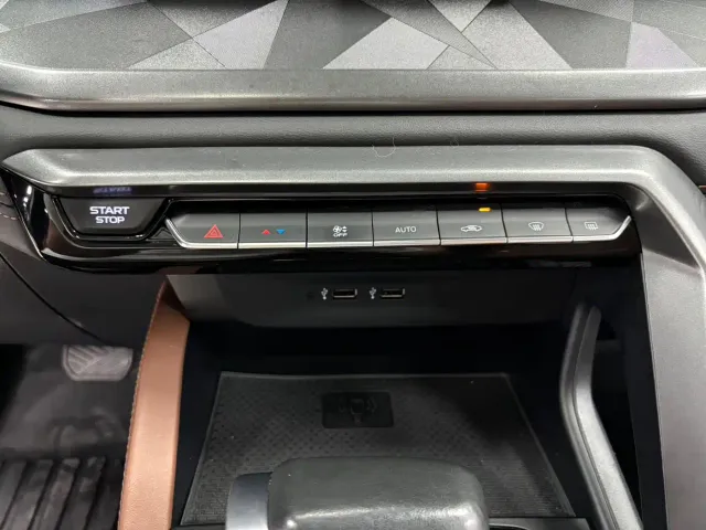 Geely Vision X6 — Фото автомобиля 12