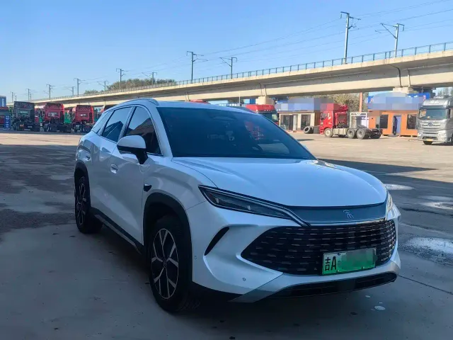 BYD Song L DM-i — Фото автомобиля 3