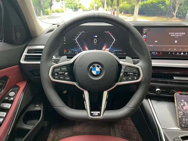 BMW 3 Series — Фото автомобиля 15