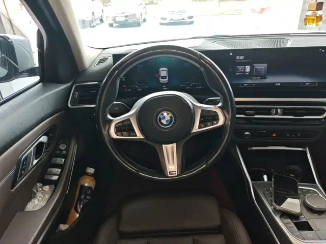 BMW i3 — Фото автомобиля 10