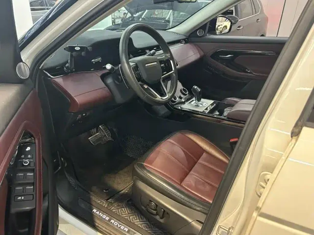 Land Rover Range Rover Evoque — Фото автомобиля 2