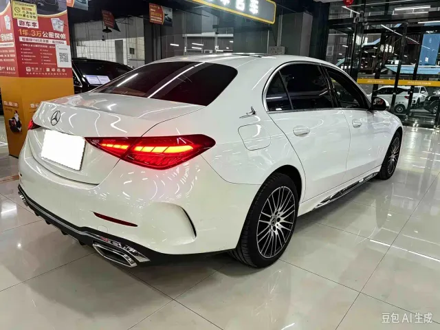 Mercedes-Benz C-Class — Фото автомобиля 8