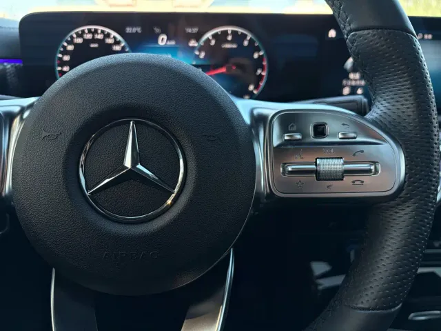 Mercedes-Benz A-Class — Фото автомобиля 12