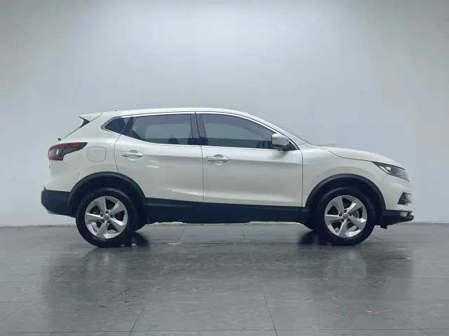 Nissan Qashqai — Фото автомобиля 9