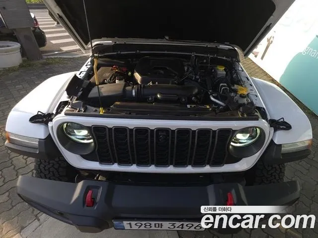 Jeep Wrangler JL — Фото автомобиля 6
