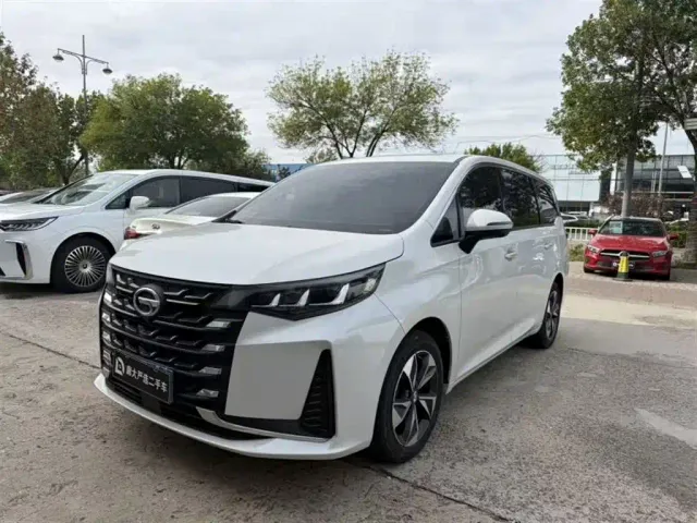 Фотография автомобиля — GAC Trumpchi M6