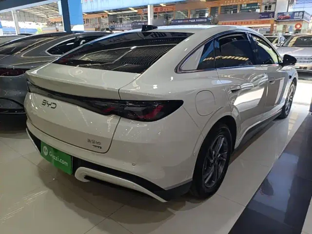 BYD Seal 06 — Фото автомобиля 6