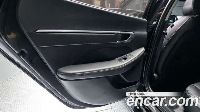 Hyundai Sonata — Фото автомобиля 21