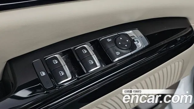 Kia Carnival — Фото автомобиля 19