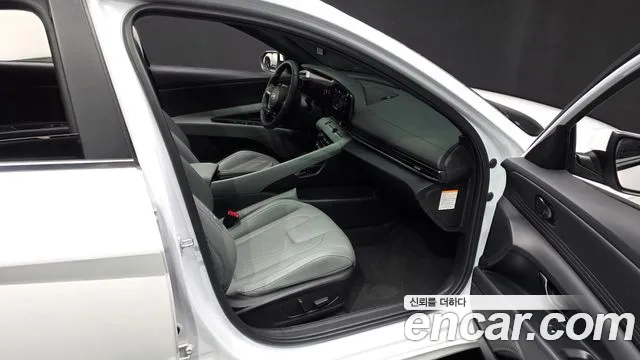 Hyundai Avante CN7 — Фото автомобиля 11