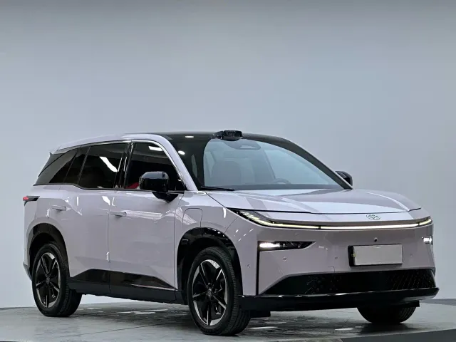 Toyota BoZhi 3X — Фото автомобиля 21