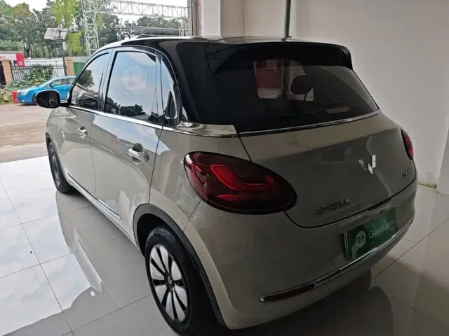 Wuling Bingo — Фото автомобиля 4