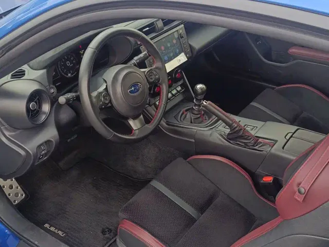 Subaru Subaru BRZ 2025 2.4L Manual EyeSight STI Sport — Фото автомобиля 9