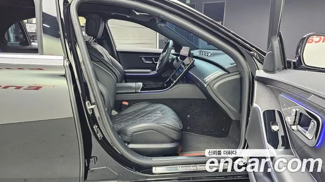 Mercedes-Benz S-Class — Фото автомобиля 11
