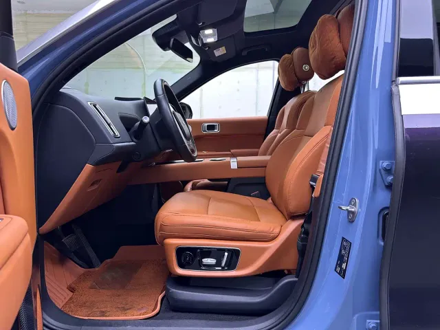 Li Auto L9 — Фото автомобиля 8
