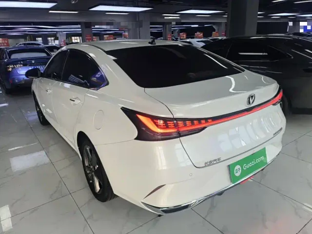 Changan Raeton Plus — Фото автомобиля 4