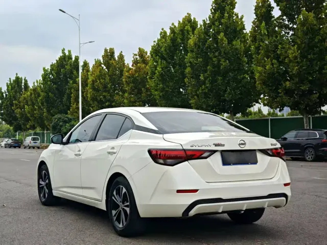 Nissan Sylphy — Фото автомобиля 17