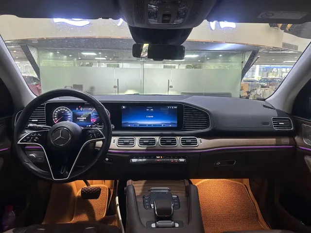 Mercedes-Benz GLE-Class — Фото автомобиля 7