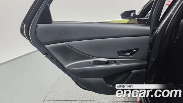 Hyundai Avante CN7 — Фото автомобиля 14