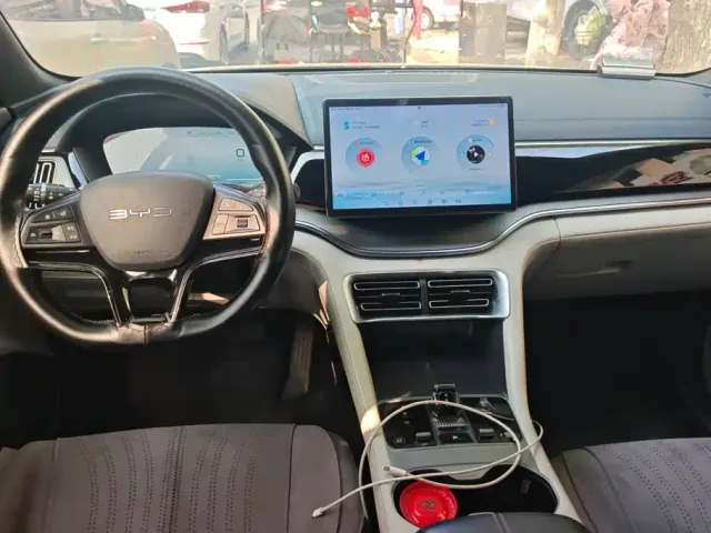 BYD Song PLUS — Фото автомобиля 12