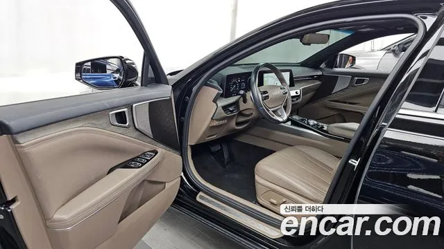 Kia K8 Hybrid — Фото автомобиля 10