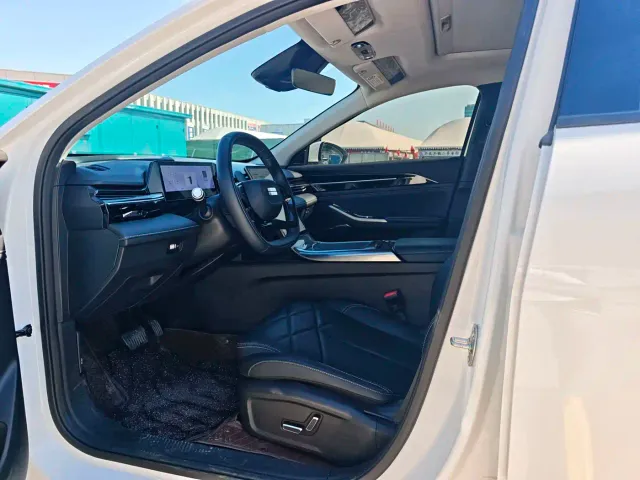 Geely Galaxy L6 — Фото автомобиля 4