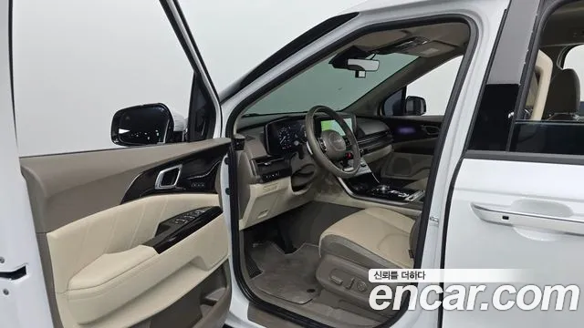 Kia Carnival 4th Gen — Фото автомобиля 15