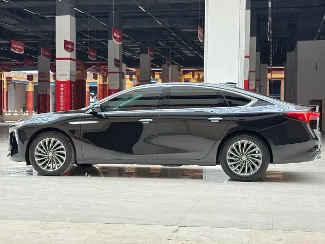 Buick LaCrosse — Фото автомобиля 6