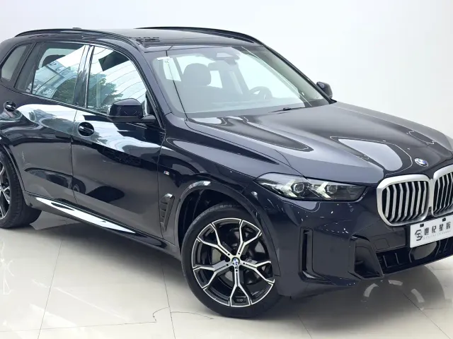 BMW X5 — Фото автомобиля 4