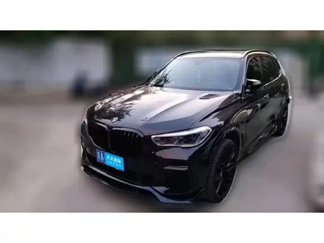 Фотография автомобиля — BMW X5