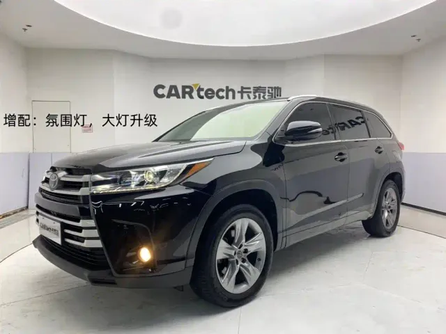 Фотография автомобиля — Toyota Highlander