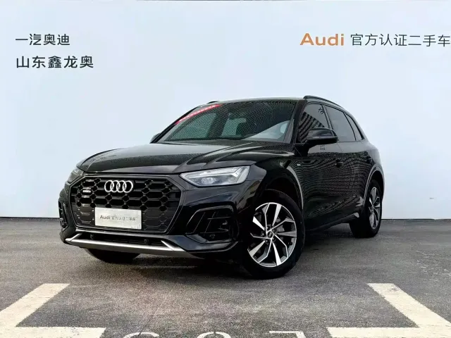 Фотография автомобиля — Audi Q5L