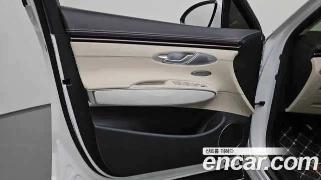 Genesis GV70 3.5T Бензин AWD — Фото автомобиля 21