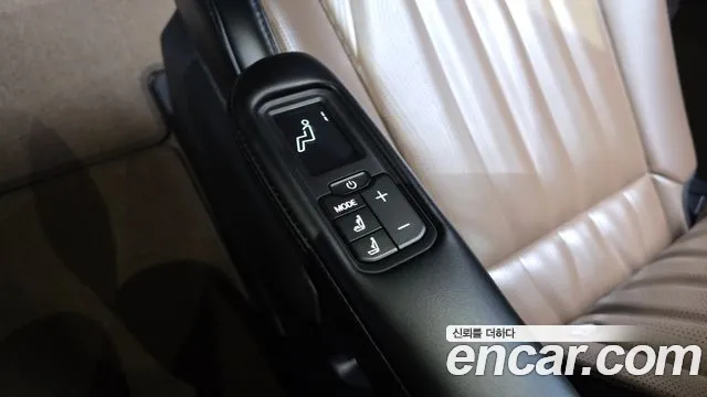 Kia EV9 — Фото автомобиля 25