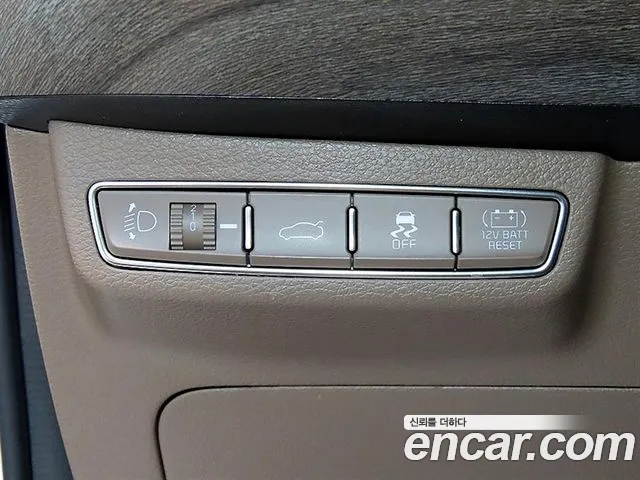 Kia K8 K8 Hybrid — Фото автомобиля 13