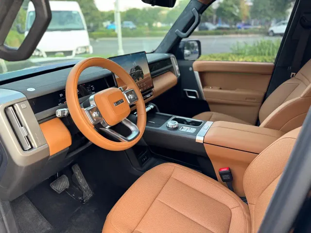 iCAR V27 — Фото автомобиля 12