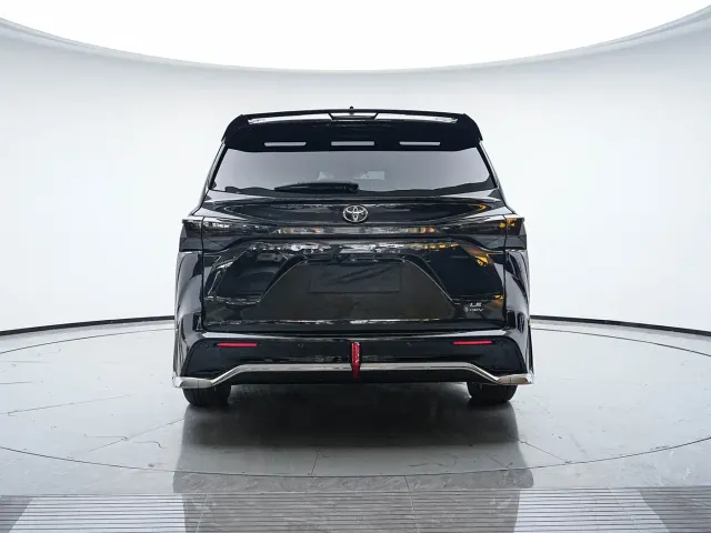 Toyota Sienna — Фото автомобиля 26