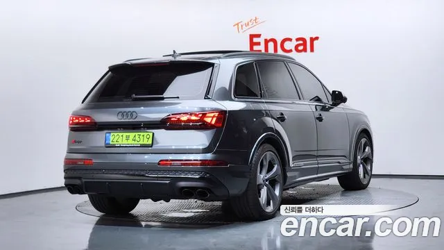 Audi SQ7 4M — Фото автомобиля 2